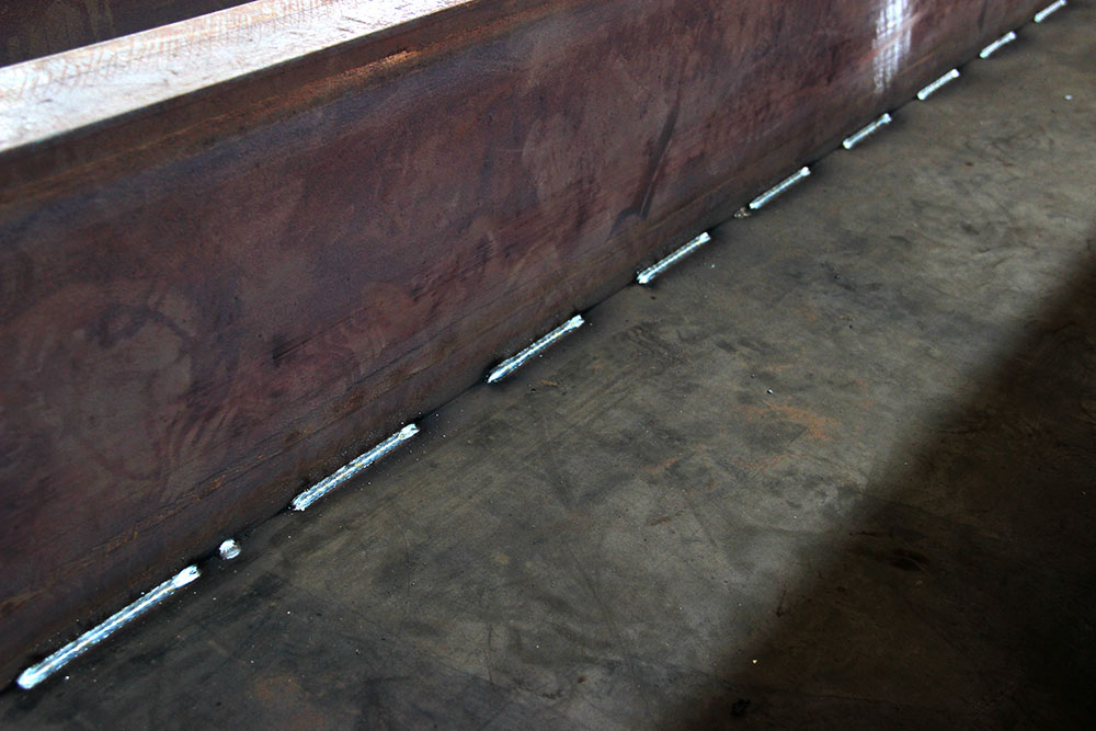 各大經銷商參觀了東方巨龍衡器的新設備廠房